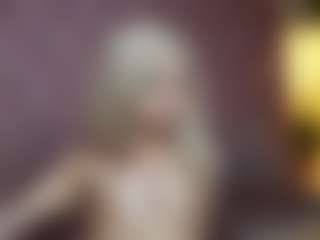 Live cam show with MaiaMini - Tittyfuck on xxxlivecams.org