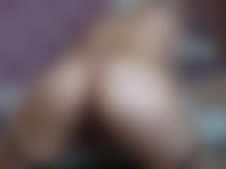 Live cam show with MaiaMini - Tittyfuck on CamwithHer
