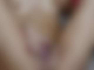 Live cam show with MaiaMini - Tittyfuck on madthumbs