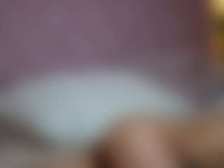 Live cam show with MaiaMini - Tittyfuck on Camsoda