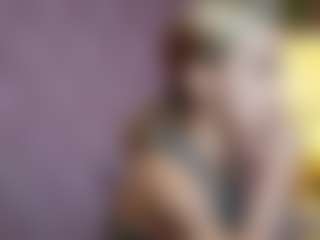 Live cam show with MaiaMini - Tittyfuck on SpunkLive