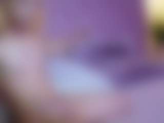 Live cam show with MaiaMini - Tittyfuck on Camsoda