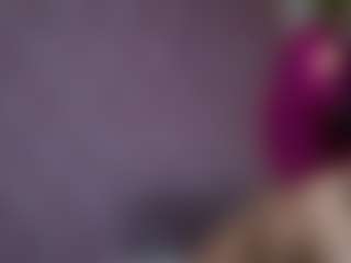 Live cam show with MaiaMini - Tittyfuck on Camming Site