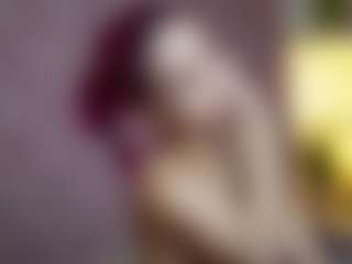 Live cam show with MaiaMini - Tittyfuck on SinfulBabes