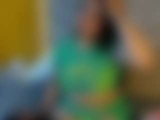 Live cam show with Mia - Young Adult on Streamer API