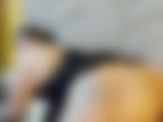 Live cam show with Mia - Fuck Machine on Camiplay Live
