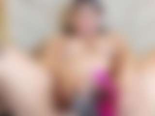 Mia's Live Sex Cam Show