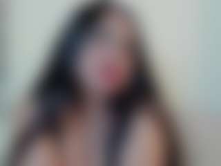 Live cam show with Mia - Spread on camtv