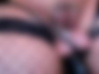 Live cam show with Slave-Aradia - Lactating on Camsoda