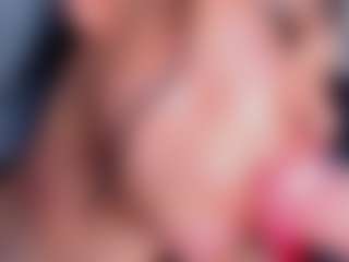 Slave-Aradia's Live Sex Cam Show