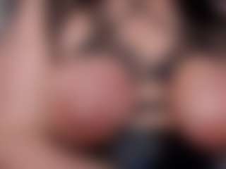 Live cam show with Slave-Aradia - Submissive on Gym Cam Girls