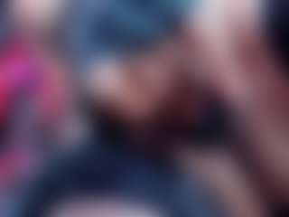 Live cam show with Slave-Aradia - Gray Eyes on Camsoda