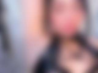 Live cam show with Slave-Aradia - Submissive on Dare Cams