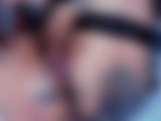 Slave-Aradia's Live Sex Cam Show