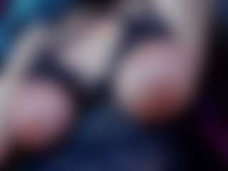 Slave-Aradia's Live Sex Cam Show