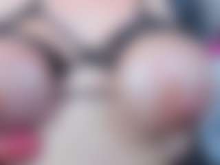 Slave-Aradia's Live Sex Cam Show