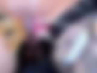 Spettacolo in cam dal vivo con Slave-Aradia - Bdsm MILF su Camsoda