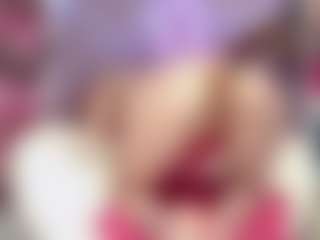 Live cam show with Sweeeets85 - Ride Torso on Mixed Magazine Live