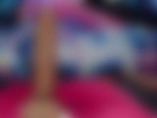 Live cam show with Sweeeets85 - Lovense on AdultVida.com