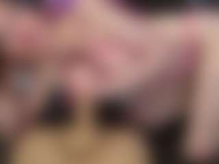 Sweeeets85's Live Sex Cam Show