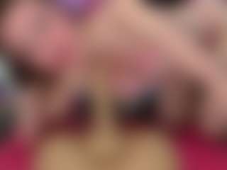 Sweeeets85's Live Sex Cam Show