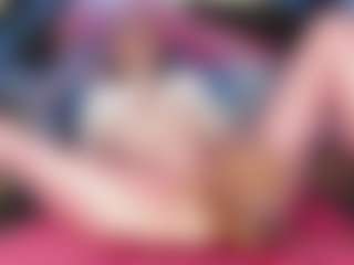 Sweeeets85's Live Sex Cam Show