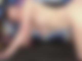 Sweeeets85's Live Sex Cam Show