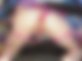 Sweeeets85's Live Sex Cam Show