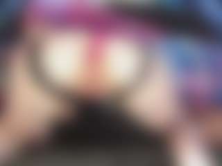 Live cam show with Sweeeets85 - Pornstar Skinny on eurowanks.com