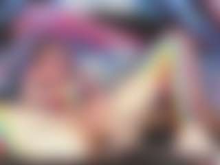 Live cam show with Sweeeets85 - Riding on Free Soda
