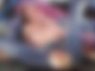 Live cam show with Sweeeets85 - Skinny on Uber Horny