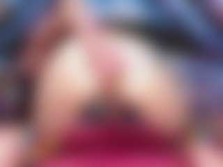 Sweeeets85's Live Sex Cam Show