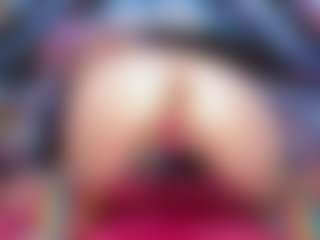 Sweeeets85's Live Sex Cam Show