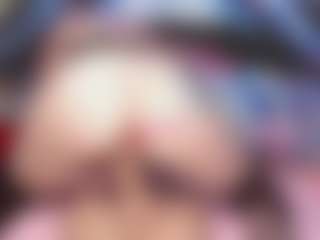 Sweeeets85's Live Sex Cam Show