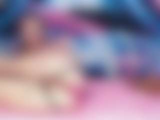 Live cam show with Sweeeets85 - Petite on liverealitysex.com