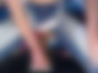 Sweeeets85's Live Sex Cam Show