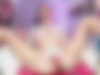 Sweeeets85's Live Sex Cam Show