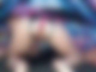 Sweeeets85's Live Sex Cam Show