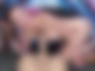 Sweeeets85's Live Sex Cam Show