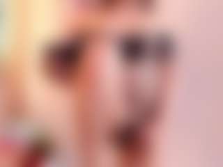 Live cam show with AlexaBravva - Brown Hair on Livezox
