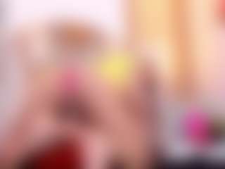 Live cam show with AlexaBravva - Muscular on testsause.com