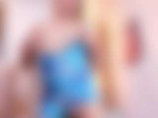 Live cam show with AlexaBravva - Muscular on madthumbs