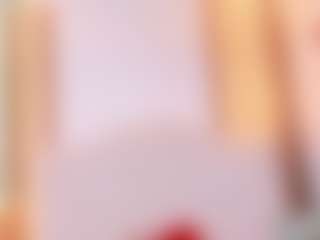 Live cam show with AlexaBravva - Cumshot on Camsoda