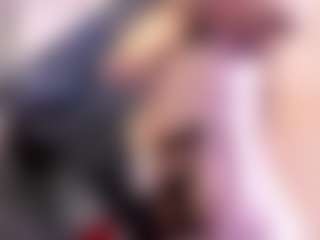 Live cam show with AlexaBravva - Brown Eyes on Camsoda