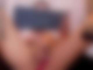 Live cam show with AlexaBravva - Cumshot on liverealitysex.com