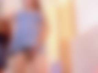 Live cam show with AlexaBravva - Brown Eyes on camwithhim.com