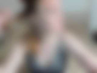 Live cam show with BettyBunny - Nipple Piercings on Dolls Live