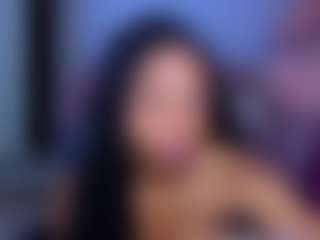 Live cam show with Charlotte - Shaved Pussy on Camming Site