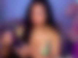 Live cam show with Charlotte - Average on Camsoda