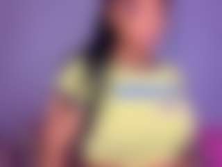 Live cam show with Charlotte - Bikini on liverealitysex.com